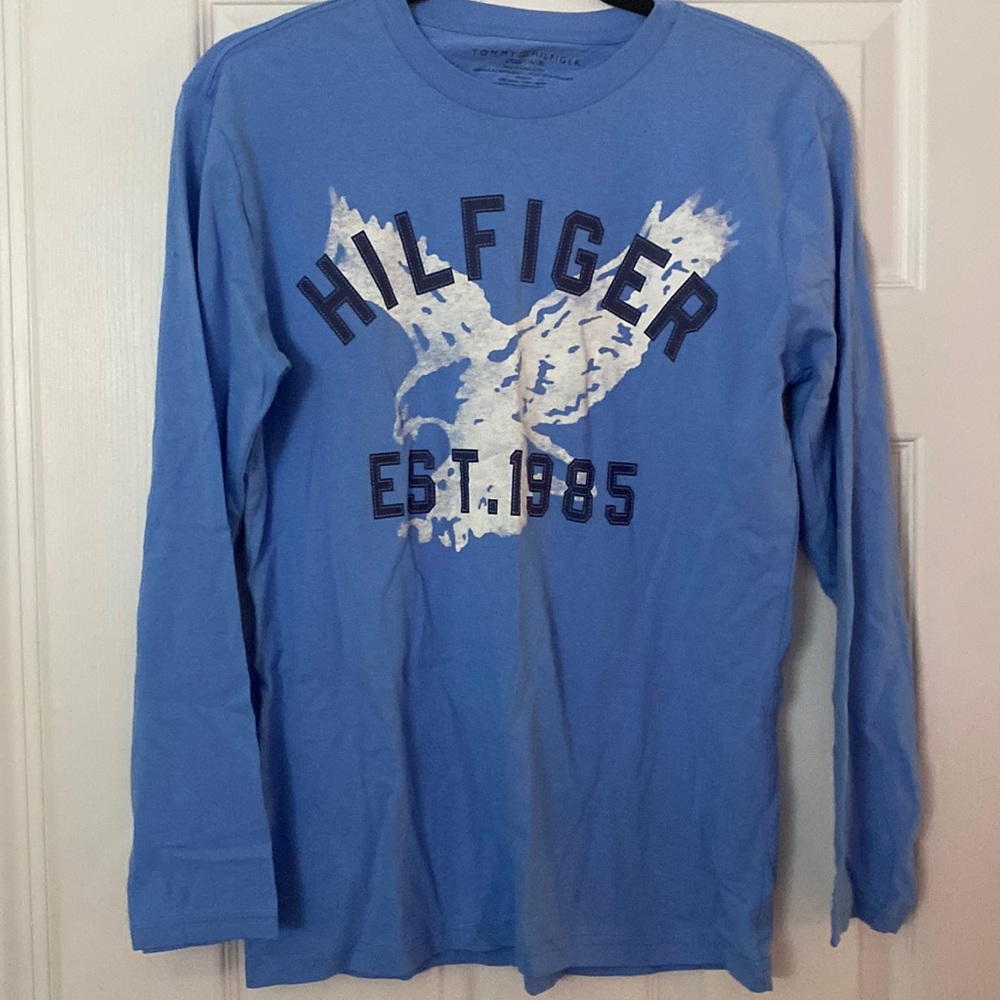 Grade school boys Tommy Hilfiger long sleeve shirt